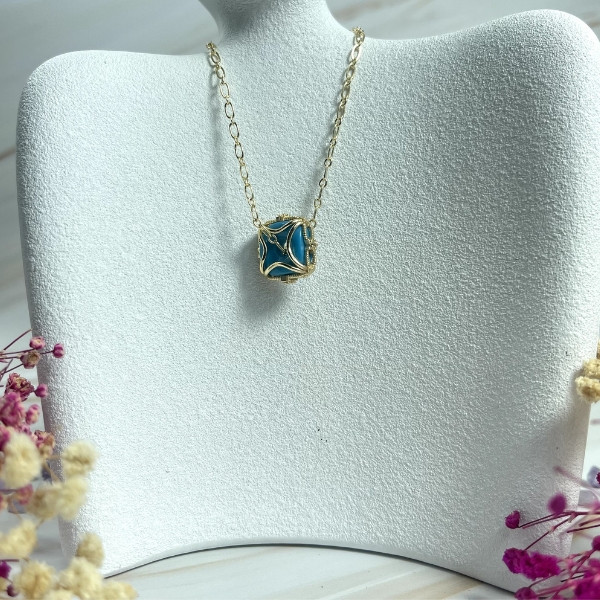 Yellow Gold Necklace and Pendent with Square Shape Adorned with Blue Stone Like Gemstones